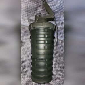 Grenade protein shaker bottle With Powder Holder